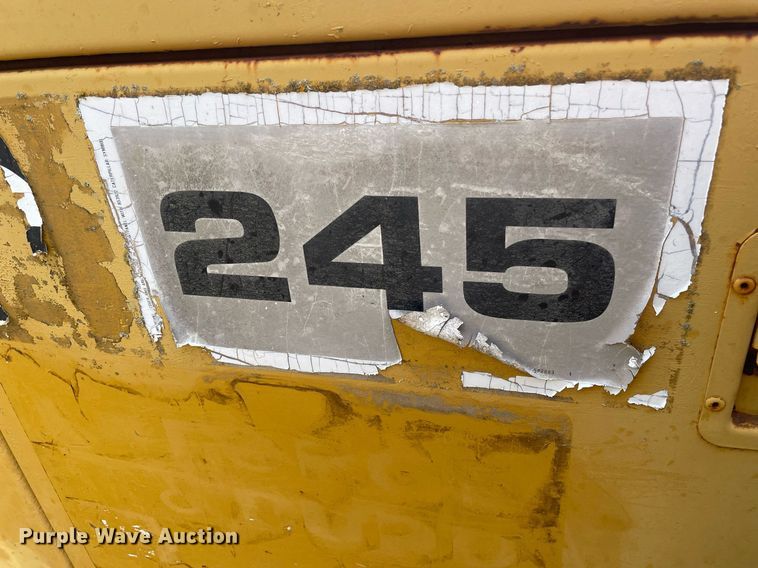 image for item JE9398 1978 Caterpillar 245  excavator