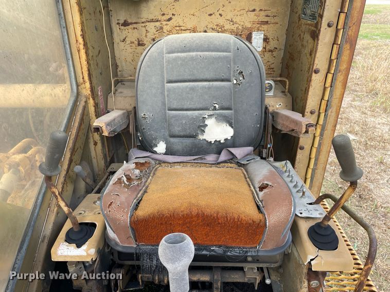 image for item JE9398 1978 Caterpillar 245  excavator