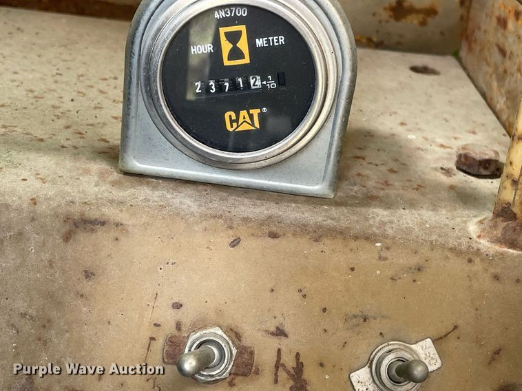 image for item JE9398 1978 Caterpillar 245  excavator