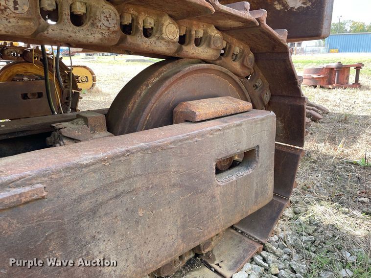 image for item JE9398 1978 Caterpillar 245  excavator