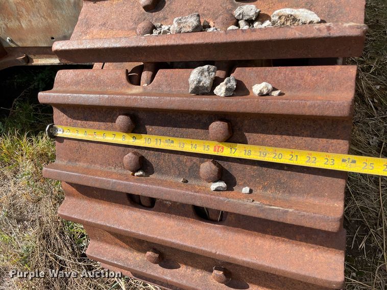 image for item JE9398 1978 Caterpillar 245  excavator