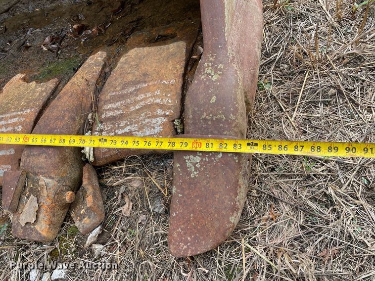 image for item JE9398 1978 Caterpillar 245  excavator