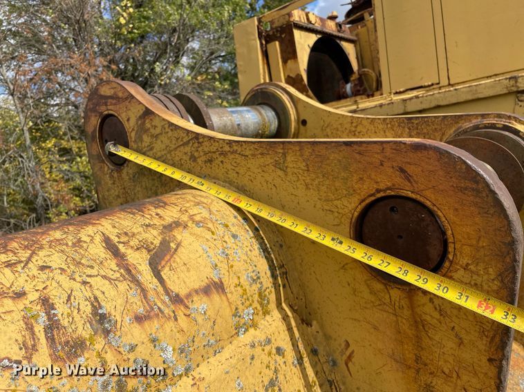 image for item JE9398 1978 Caterpillar 245  excavator