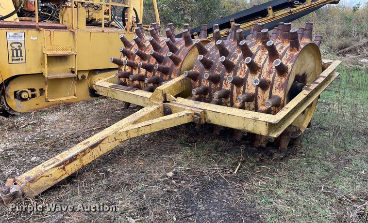 image for item JE9400 Sheepsfoot roller