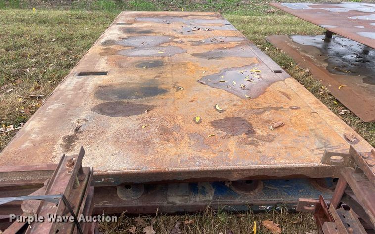 image for item JE9401 Trench box