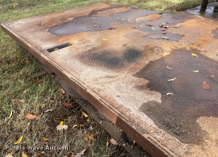 image for item JE9401 Trench box