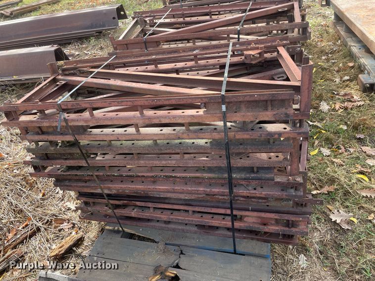 image for item JE9402 Bridge brackets