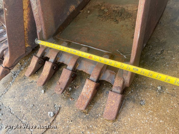 image for item JE9403 (5) backhoe buckets