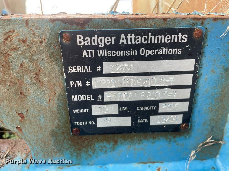 image for item JE9404 (2) excavator plates