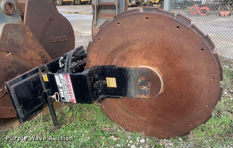 image for item JE9408 MBW P48  skid steer trench compactor