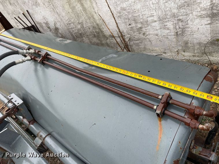 image for item JE9409 Broom