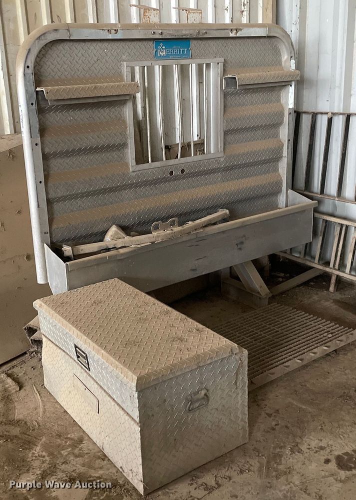 image for item JE9410 Merrit  headache rack