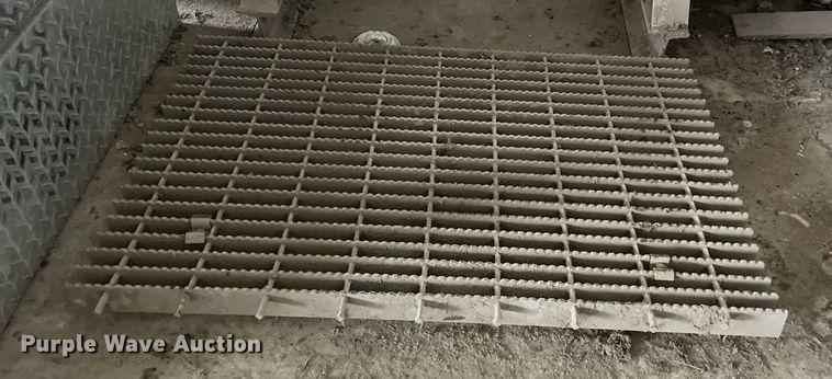 image for item JE9410 Merrit  headache rack