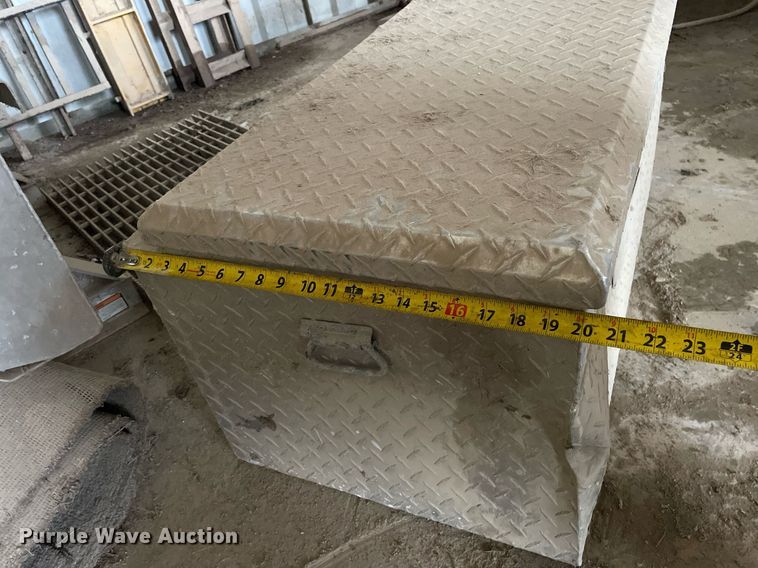 image for item JE9410 Merrit  headache rack