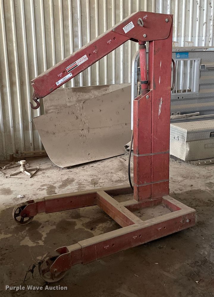 image for item JE9411 Blackhawk 67586  engine hoist