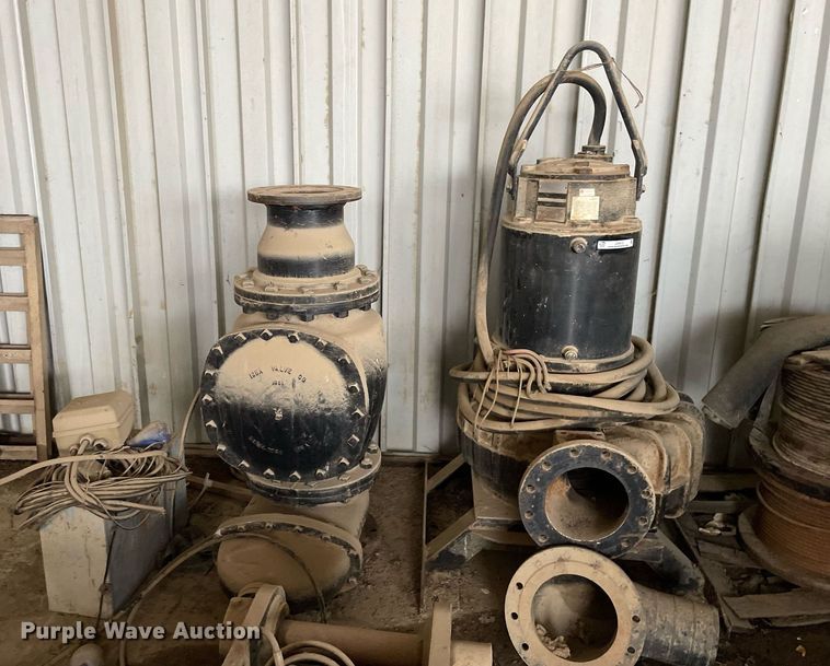 image for item JE9412 Flygt  water pump