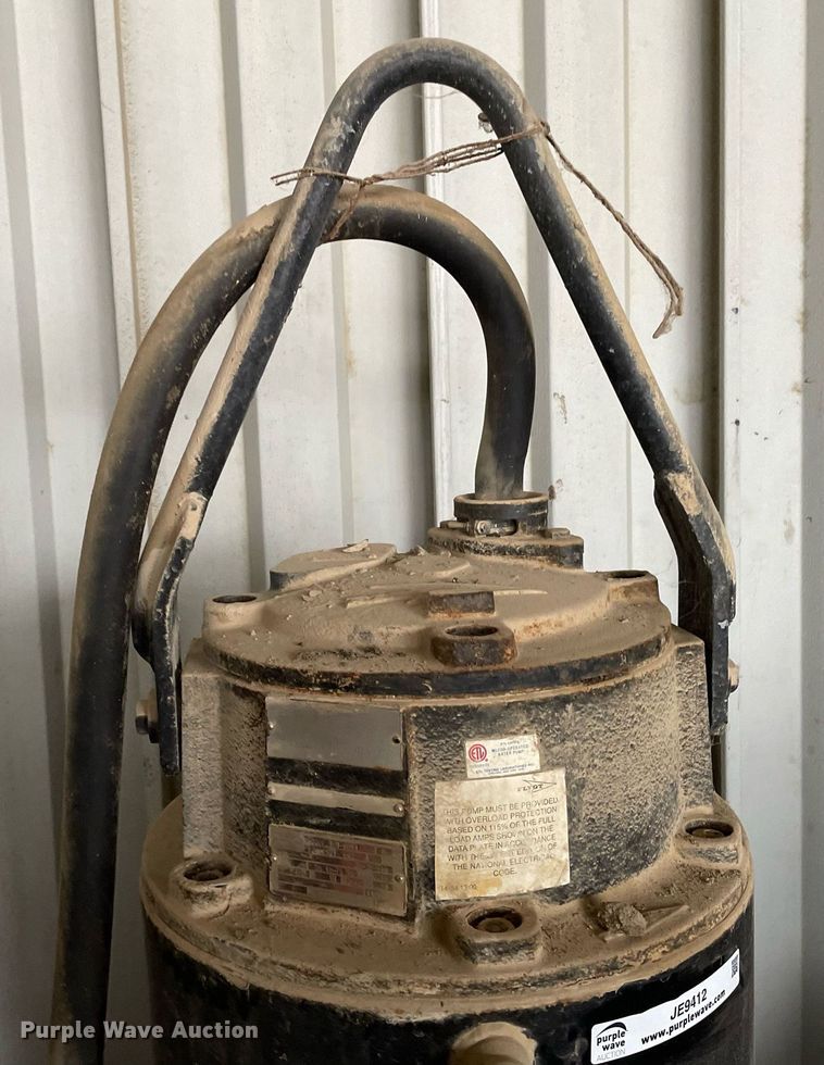 image for item JE9412 Flygt  water pump