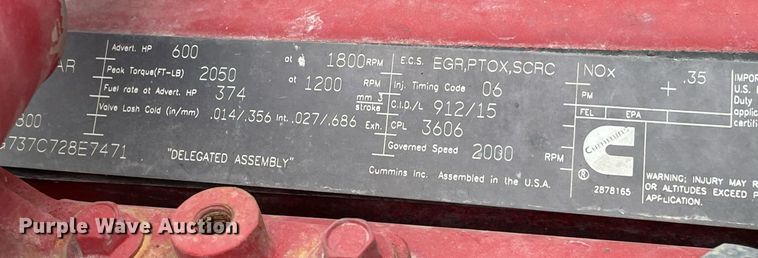 image for item JE9413 2013 Peterbilt 388  semi truck