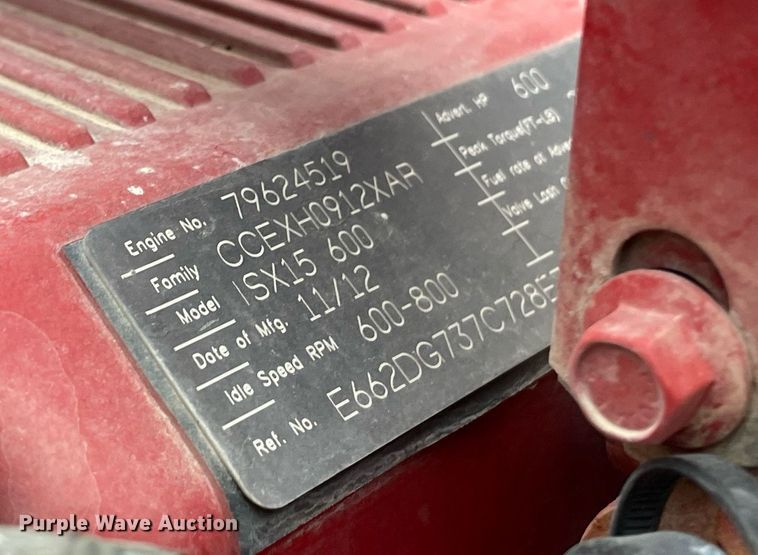 image for item JE9413 2013 Peterbilt 388  semi truck