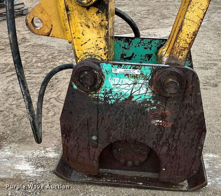 image for item JE9418 Tramac TR-21A  plate compactor