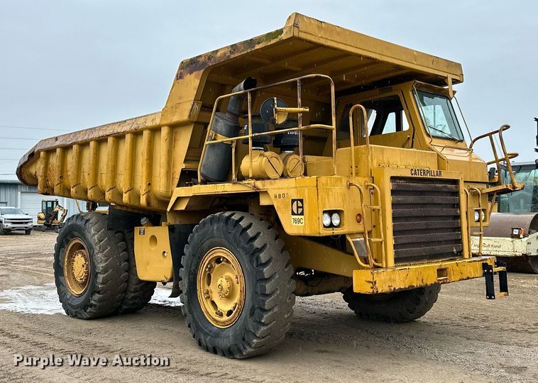 image for item JE9423 1980 Caterpillar 769C  haul truck