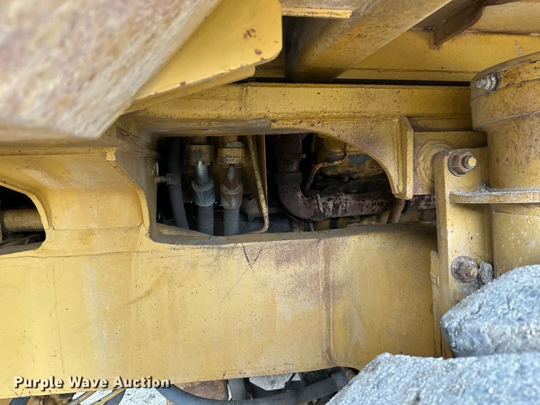 image for item JE9423 1980 Caterpillar 769C  haul truck