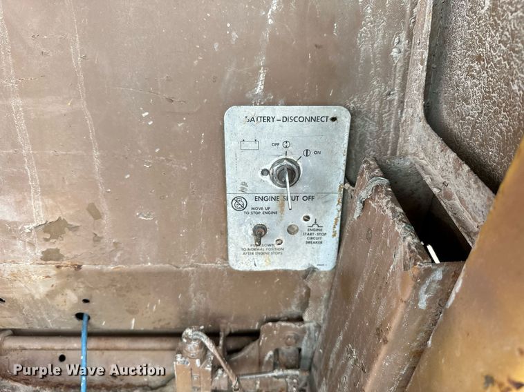 image for item JE9423 1980 Caterpillar 769C  haul truck