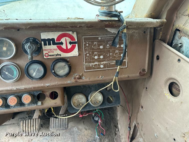 image for item JE9423 1980 Caterpillar 769C  haul truck