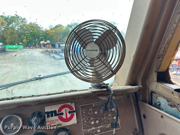 image for item JE9423 1980 Caterpillar 769C  haul truck