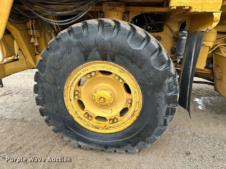 image for item JE9423 1980 Caterpillar 769C  haul truck