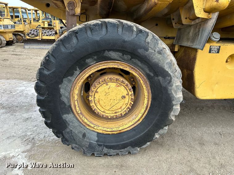 image for item JE9423 1980 Caterpillar 769C  haul truck