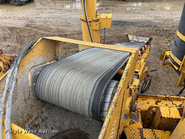 image for item JE9424 1996 Gomaco GT3600  slipform paver