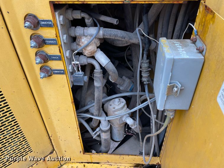 image for item JE9424 1996 Gomaco GT3600  slipform paver