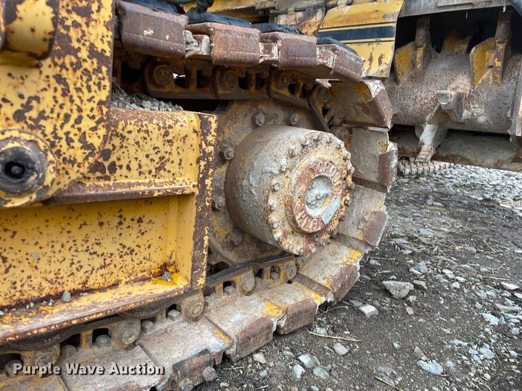 image for item JE9424 1996 Gomaco GT3600  slipform paver