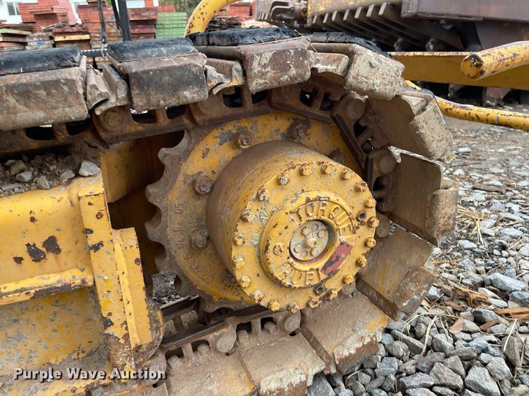 image for item JE9424 1996 Gomaco GT3600  slipform paver