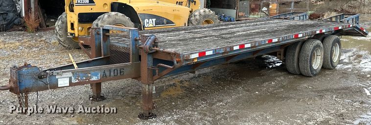 image for item JE9425 1992 Blair Trailers  equipment trailer