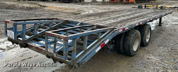image for item JE9425 1992 Blair Trailers  equipment trailer