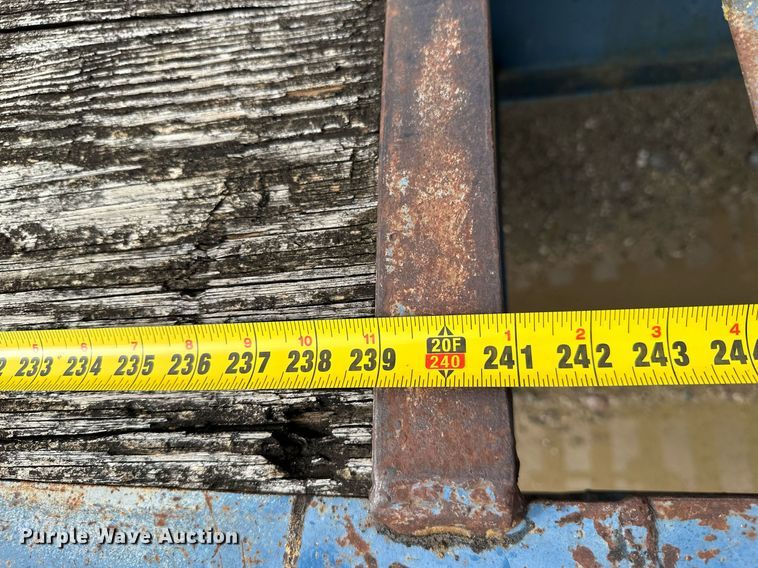 image for item JE9425 1992 Blair Trailers  equipment trailer