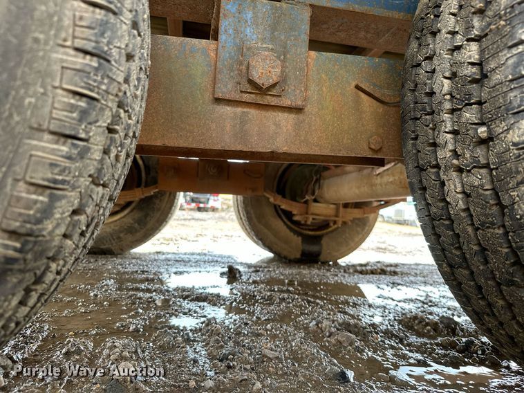 image for item JE9425 1992 Blair Trailers  equipment trailer