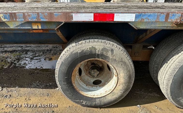 image for item JE9425 1992 Blair Trailers  equipment trailer