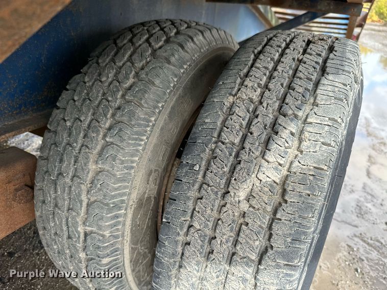 image for item JE9425 1992 Blair Trailers  equipment trailer