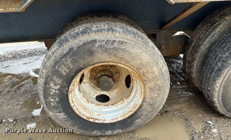 image for item JE9425 1992 Blair Trailers  equipment trailer