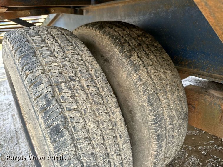 image for item JE9425 1992 Blair Trailers  equipment trailer