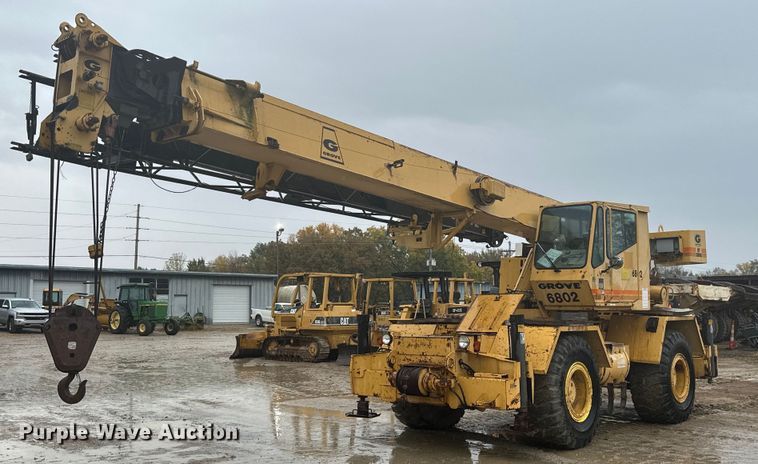 image for item JE9426 1990 Grove RT528C  crane