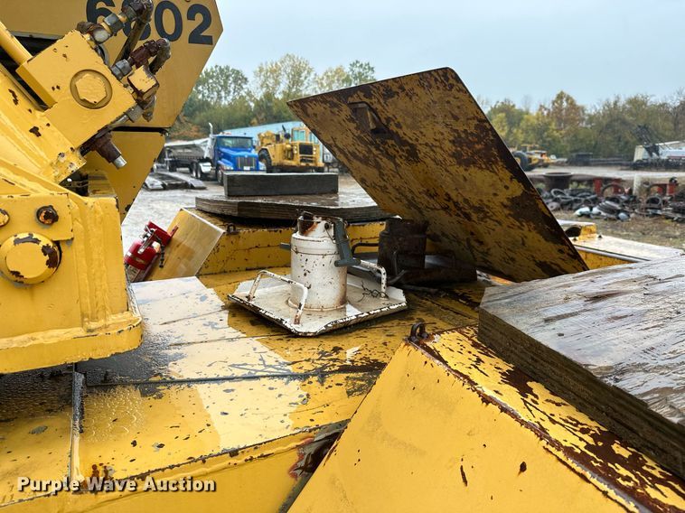 image for item JE9426 1990 Grove RT528C  crane