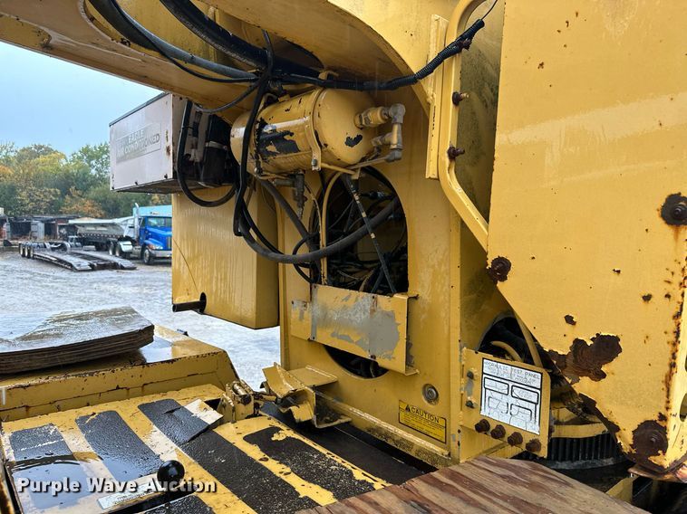 image for item JE9426 1990 Grove RT528C  crane