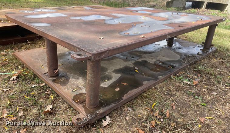 image for item JE9429 (2) trench boxes