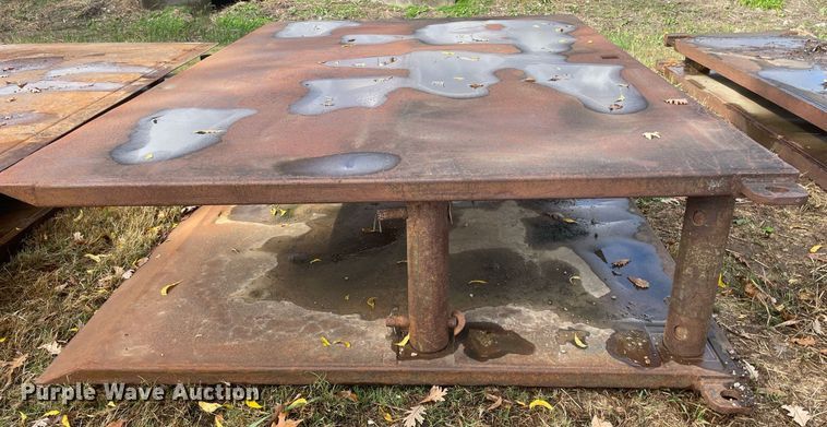 image for item JE9429 (2) trench boxes