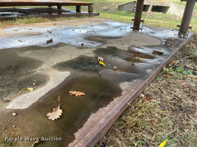 image for item JE9429 (2) trench boxes