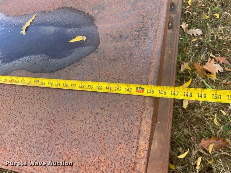 image for item JE9429 (2) trench boxes